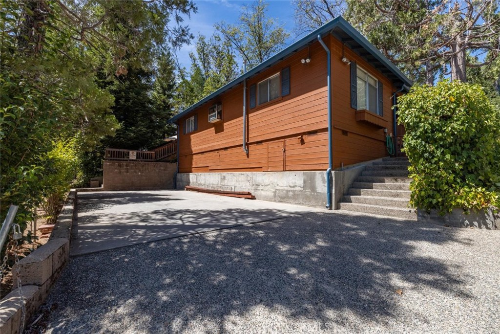 39268 Robin Property Photo 3