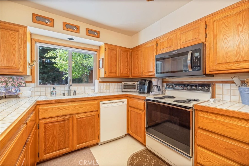 39268 Robin Property Photo 5