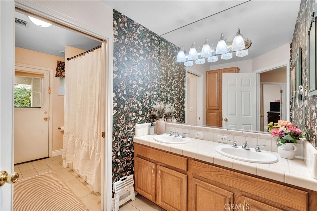 3605 Doubletree Way Property Photo 17
