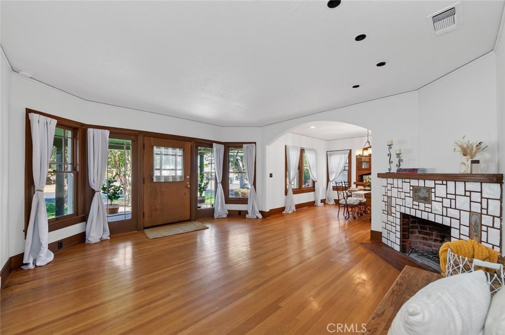 1235 N Arthur Property Photo 4