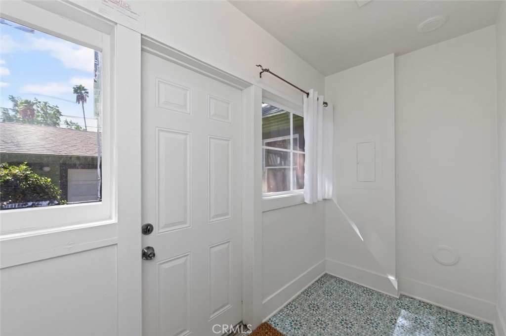 1235 N Arthur Property Photo 14