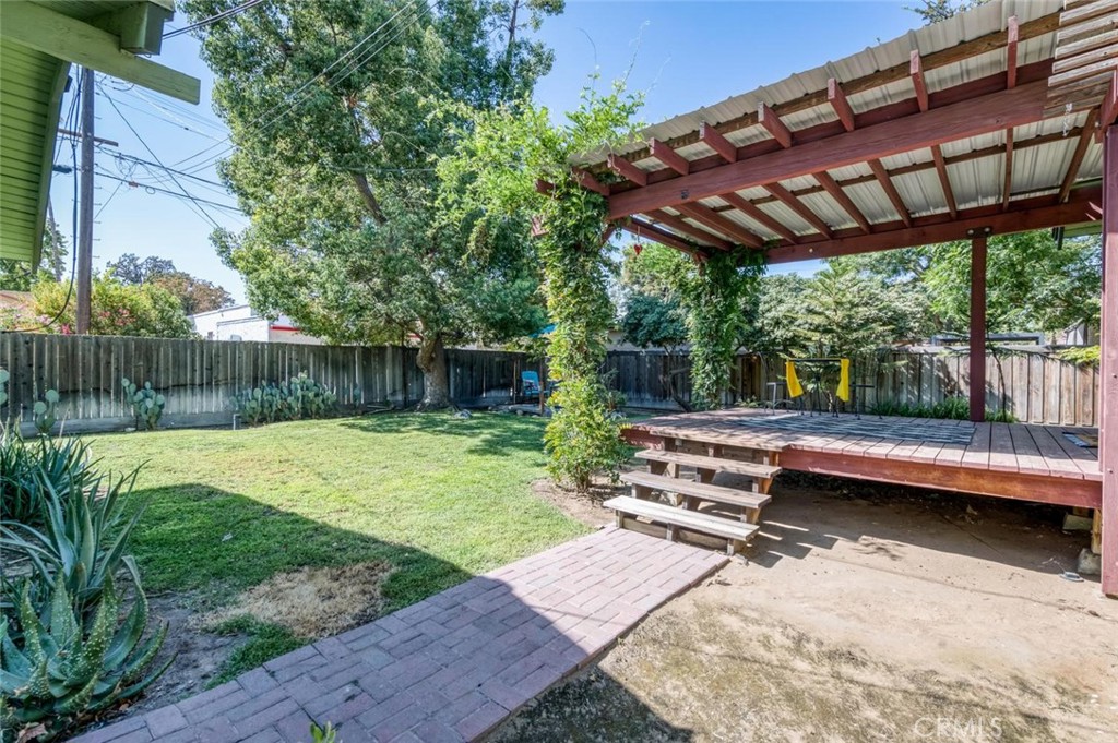 1235 N Arthur Property Photo 28
