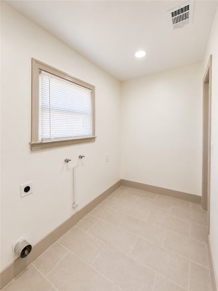 3243 E Platt Property Photo 7