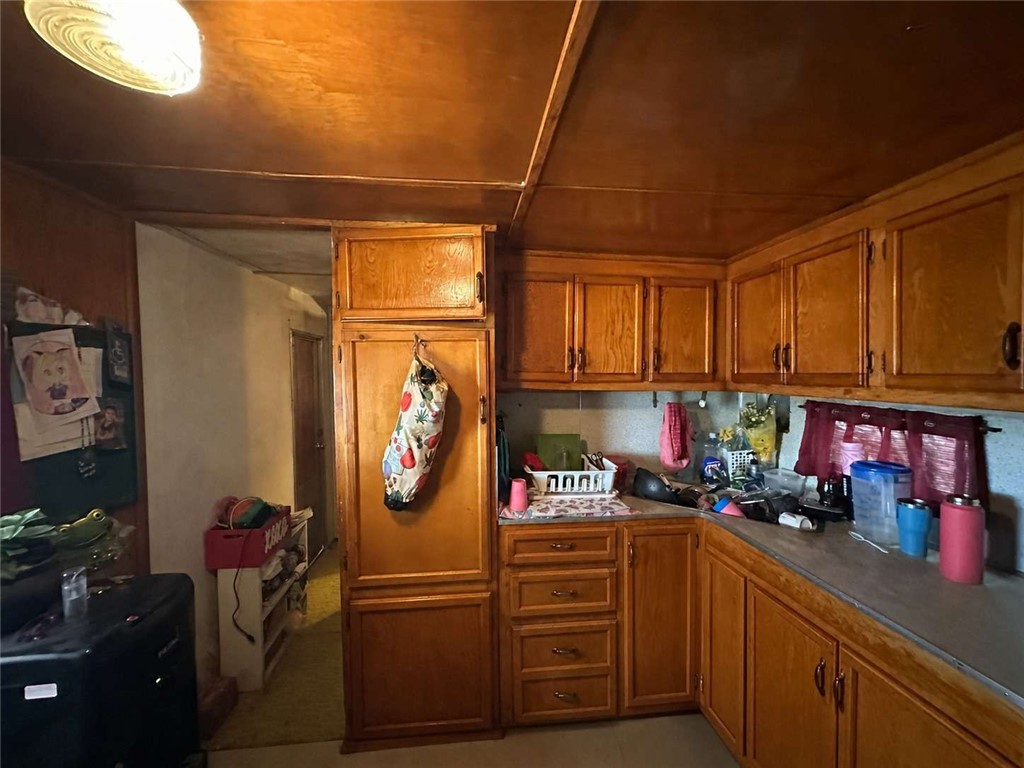 87 Niland Avenue Property Photo 7