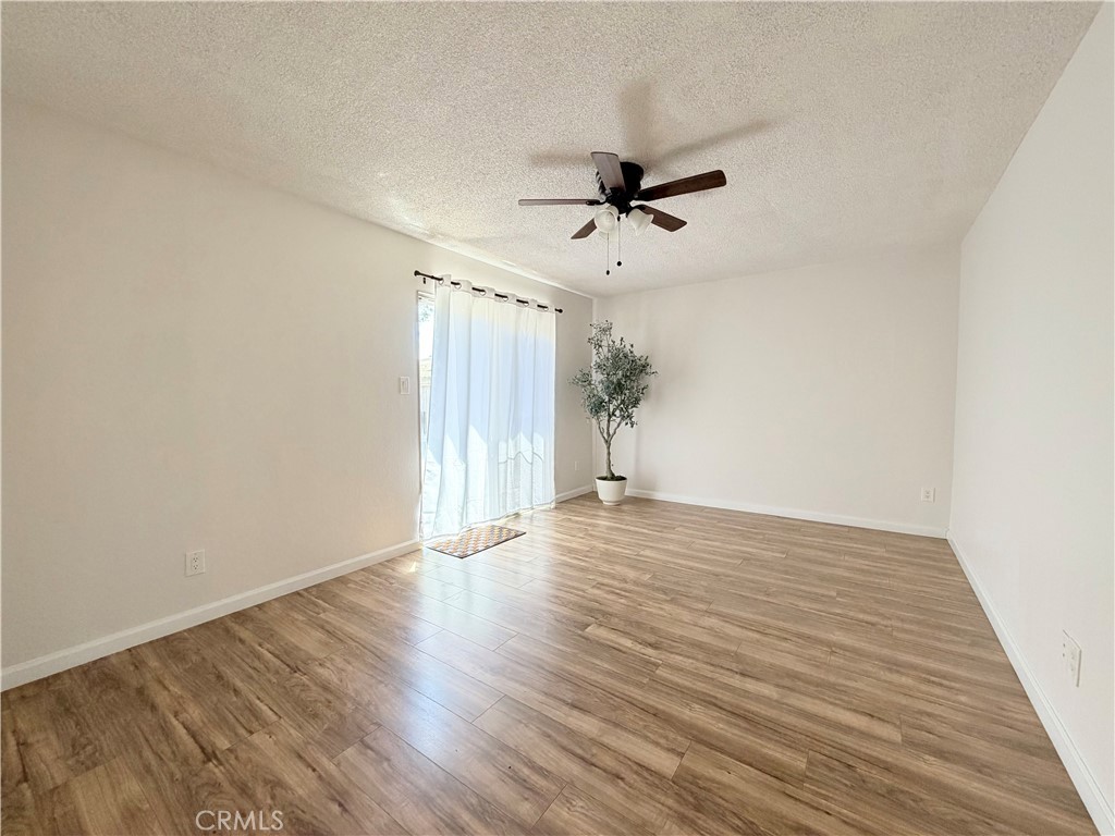 1833 W Pico Property Photo 14