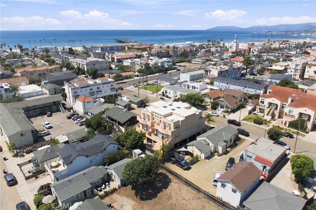 340 Ocean View C Property Photo 4