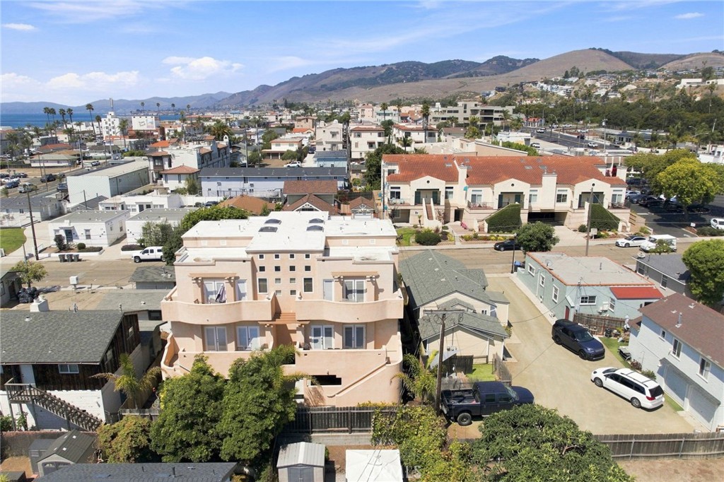 340 Ocean View C Property Photo 8