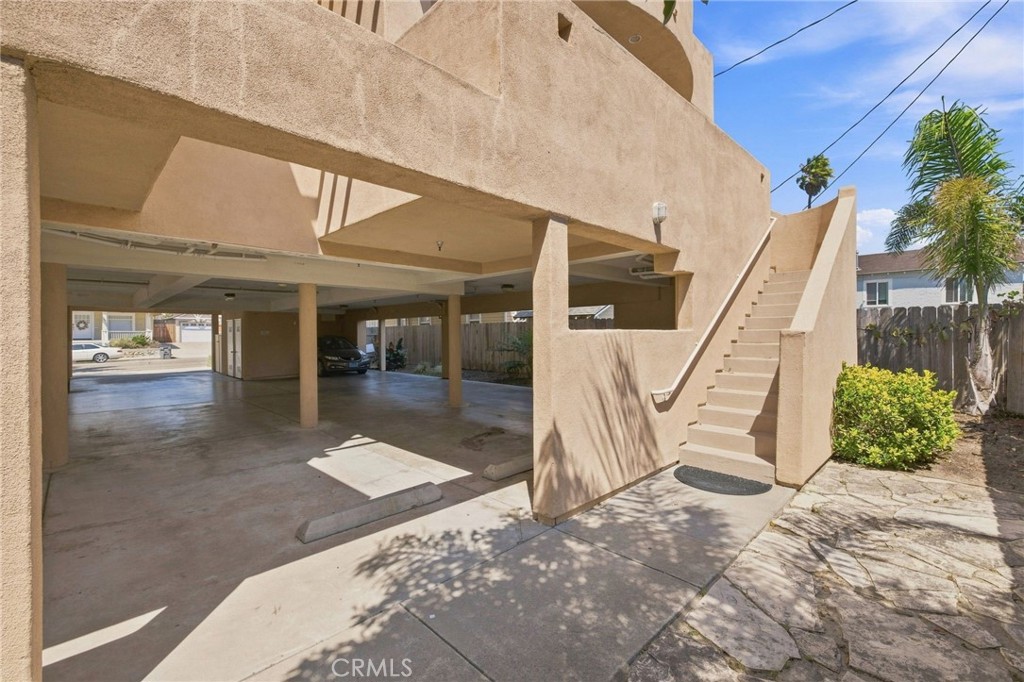 340 Ocean View C Property Photo 10