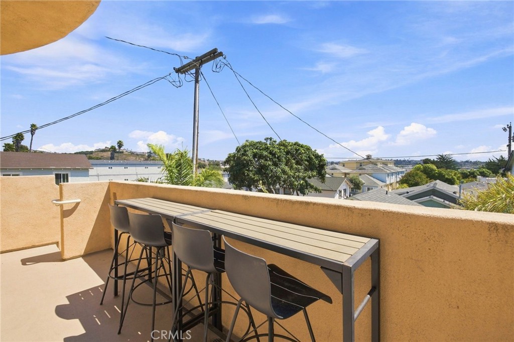 340 Ocean View C Property Photo 12