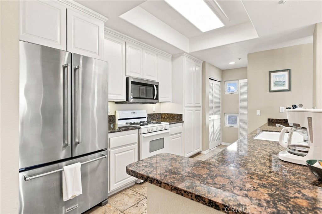 340 Ocean View C Property Photo 20