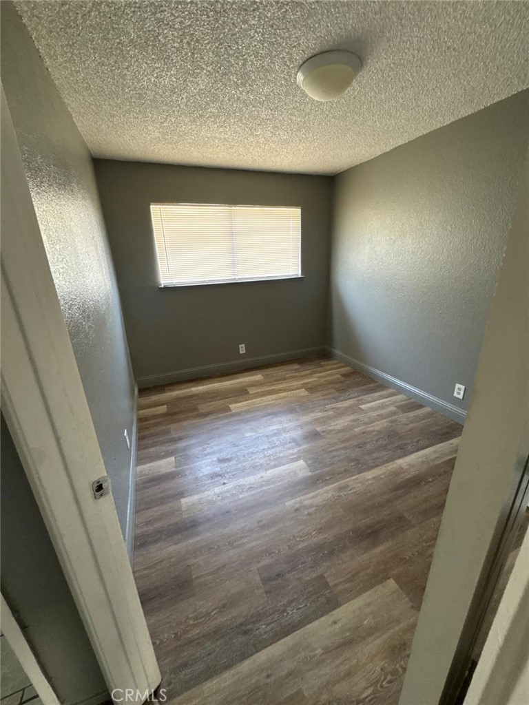 2025 E White 5 Property Photo 5
