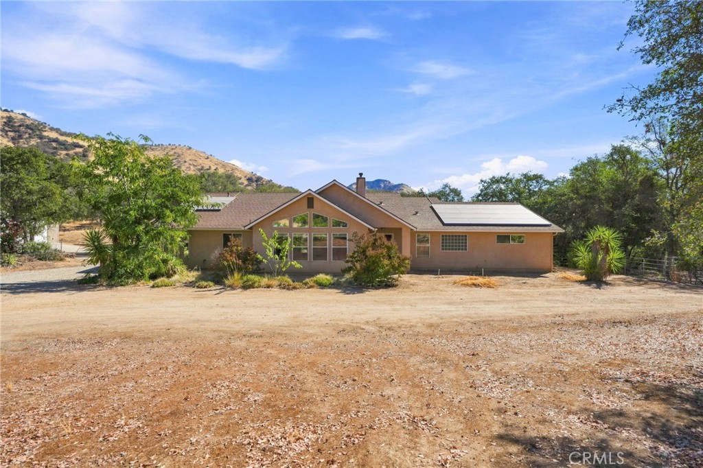 1184 Elwood Property Photo 7
