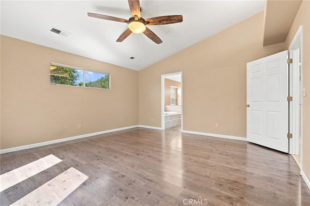 1184 Elwood Property Photo 41
