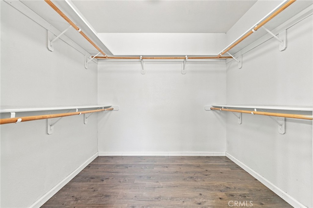 1184 Elwood Property Photo 44