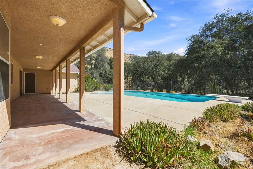 1184 Elwood Property Photo 48