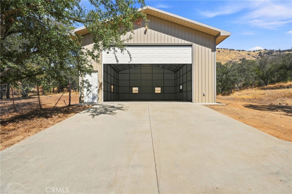 1184 Elwood Property Photo 56