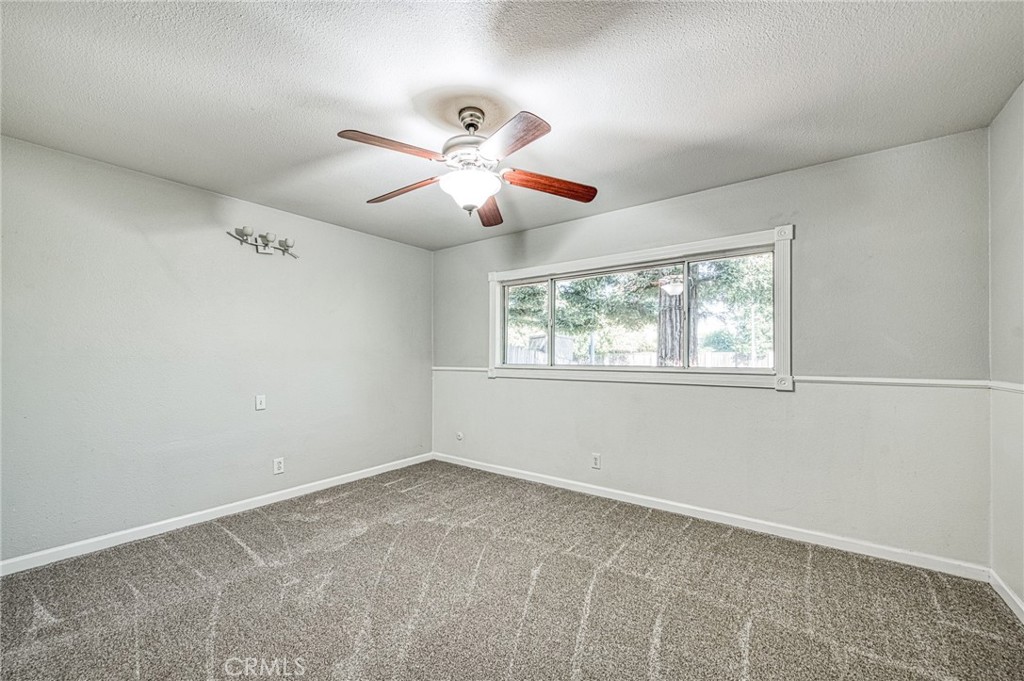 1391 Birch Property Photo 27