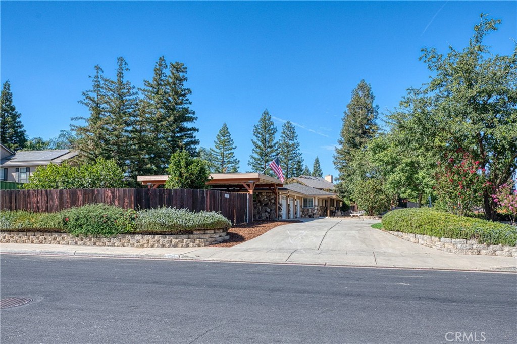 1391 Birch Property Photo 42