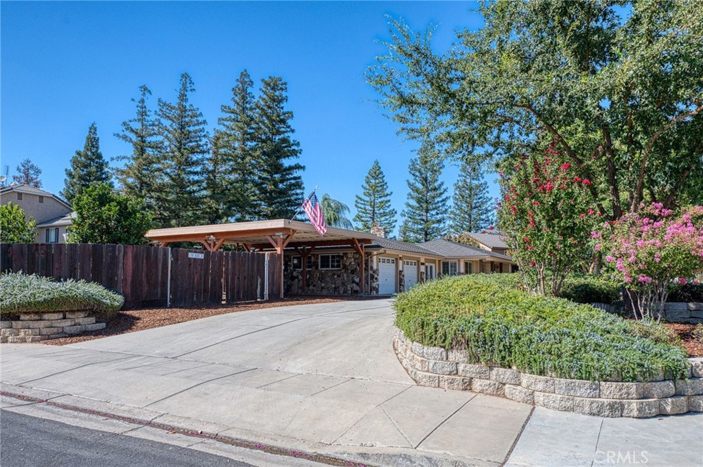1391 Birch Property Photo 44