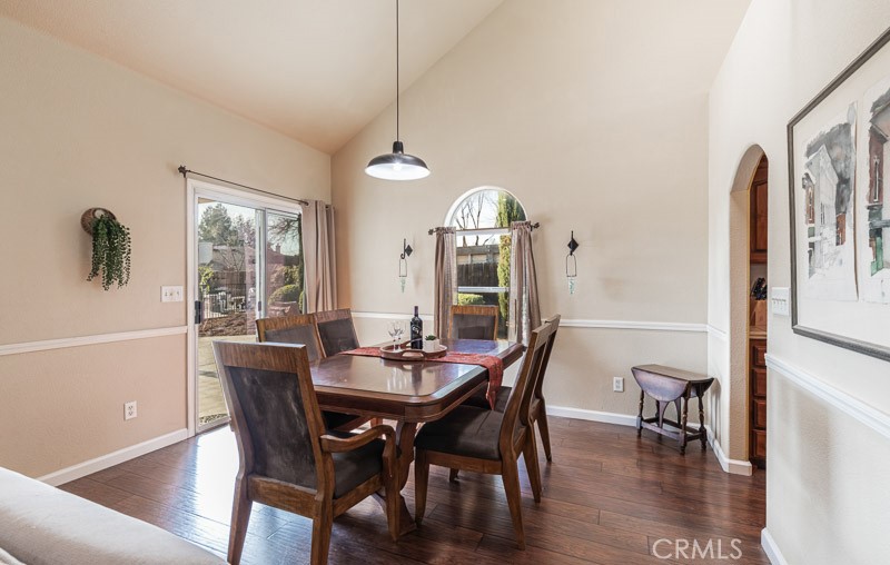 2757 E Jon Property Photo 7