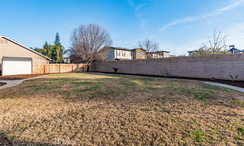 2757 E Jon Property Photo 38
