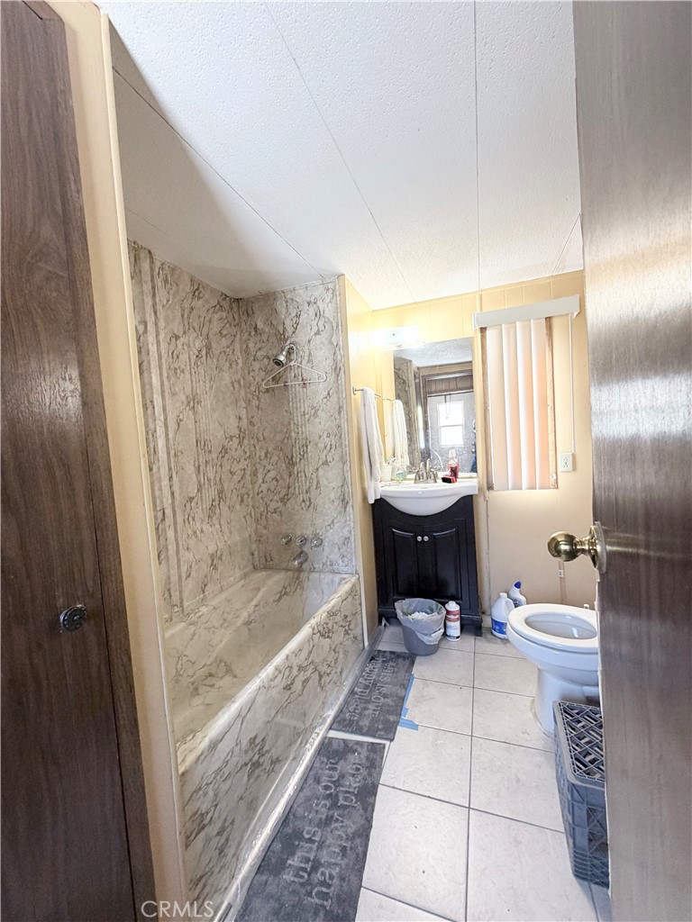 3057 S Higuera 48 Property Photo 14