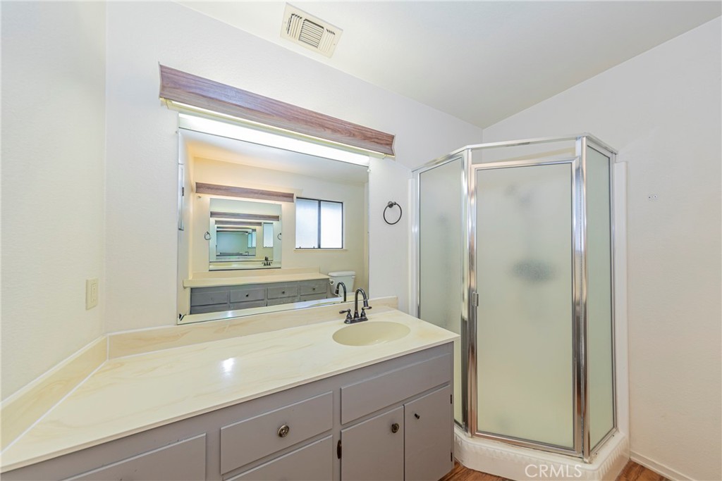45453 N Oakview Property Photo 16