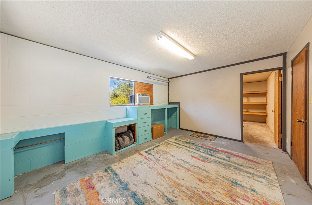 45453 N Oakview Property Photo 51