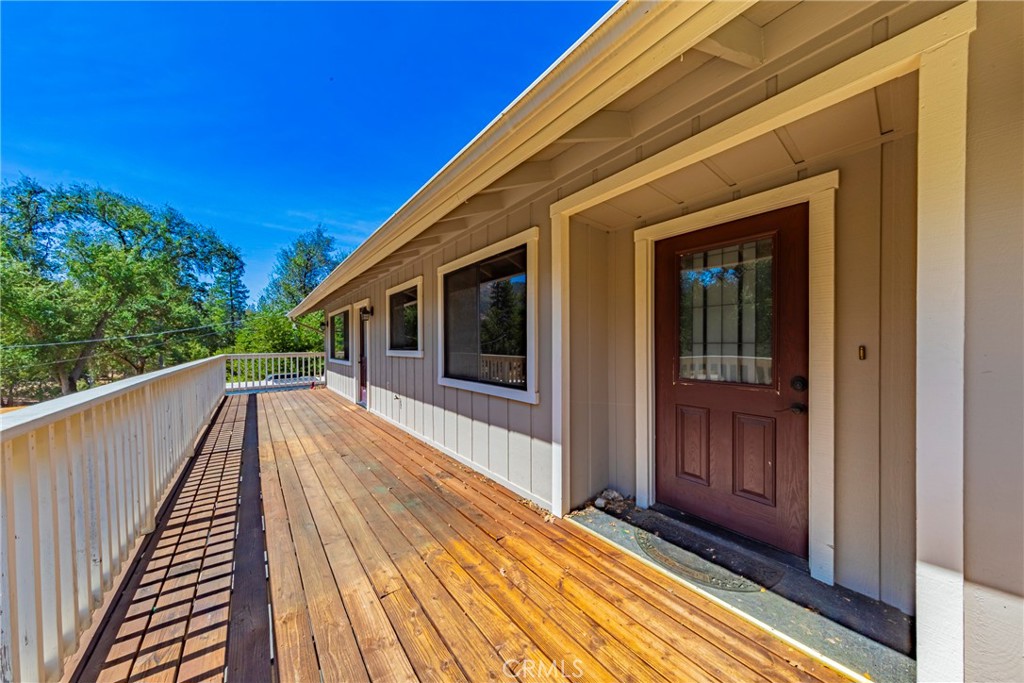 45453 N Oakview Property Photo 54