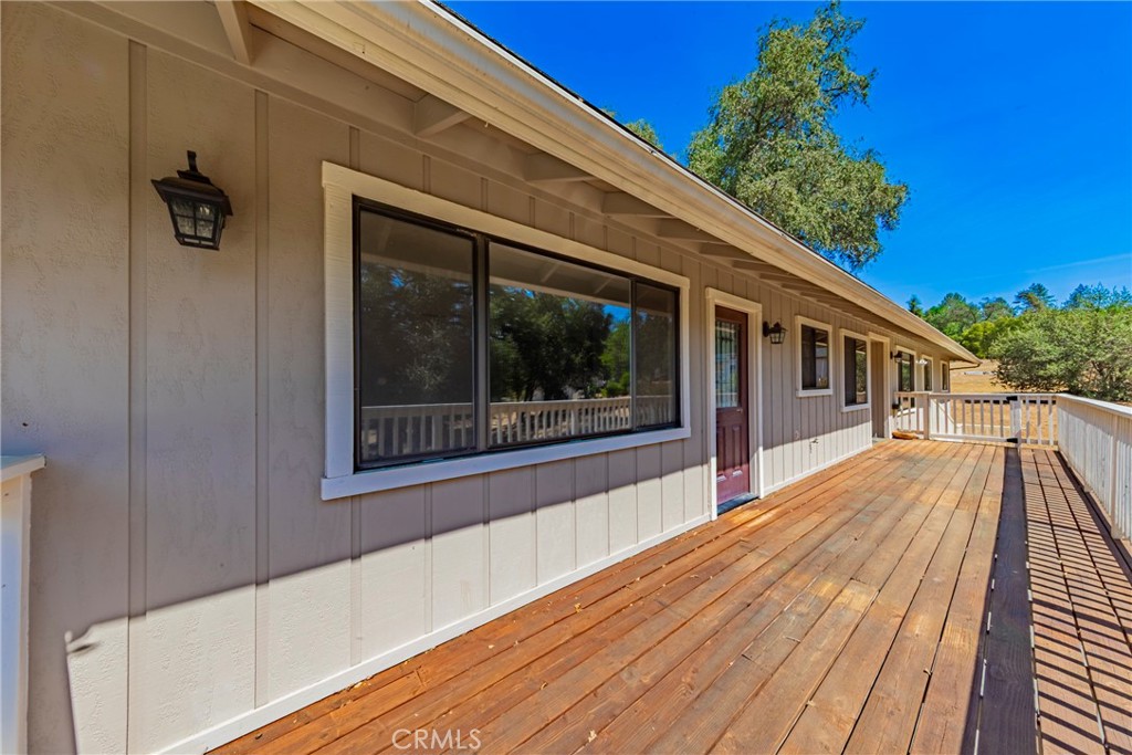 45453 N Oakview Property Photo 55