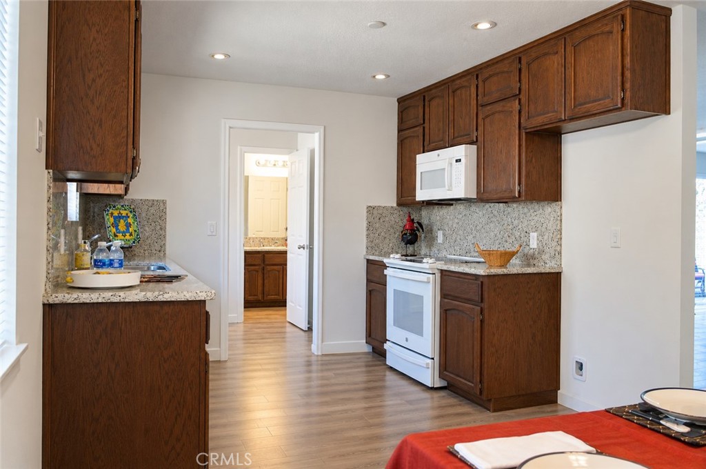29215 Yosemite Springs Parkway Property Photo 4