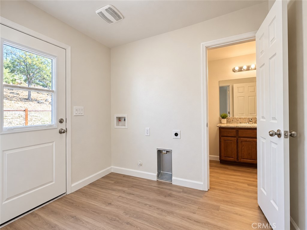 29215 Yosemite Springs Parkway Property Photo 7