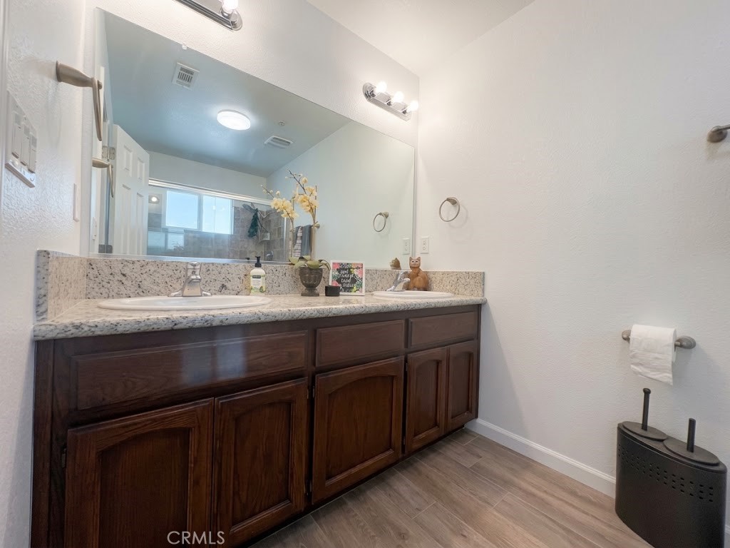 29215 Yosemite Springs Parkway Property Photo 9