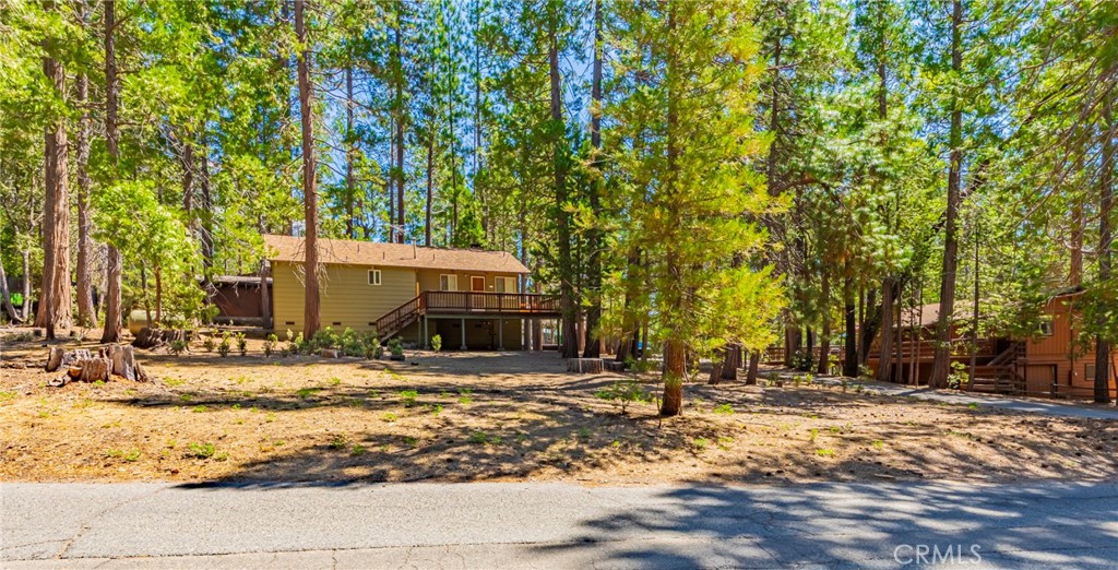 8005 Cedar Property Photo 5