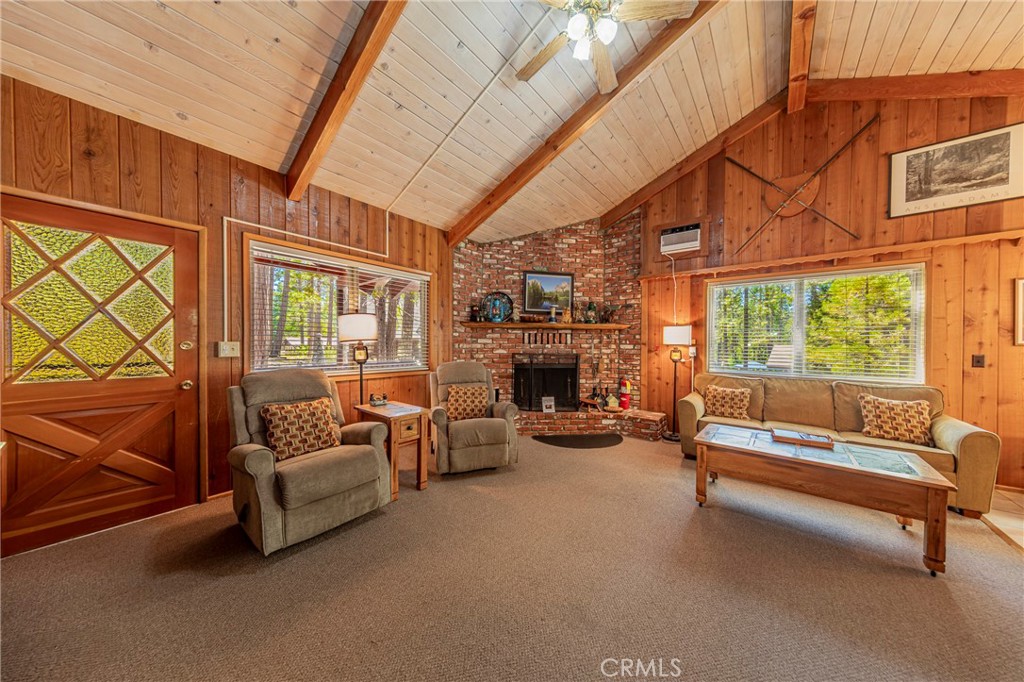 8005 Cedar Property Photo 11