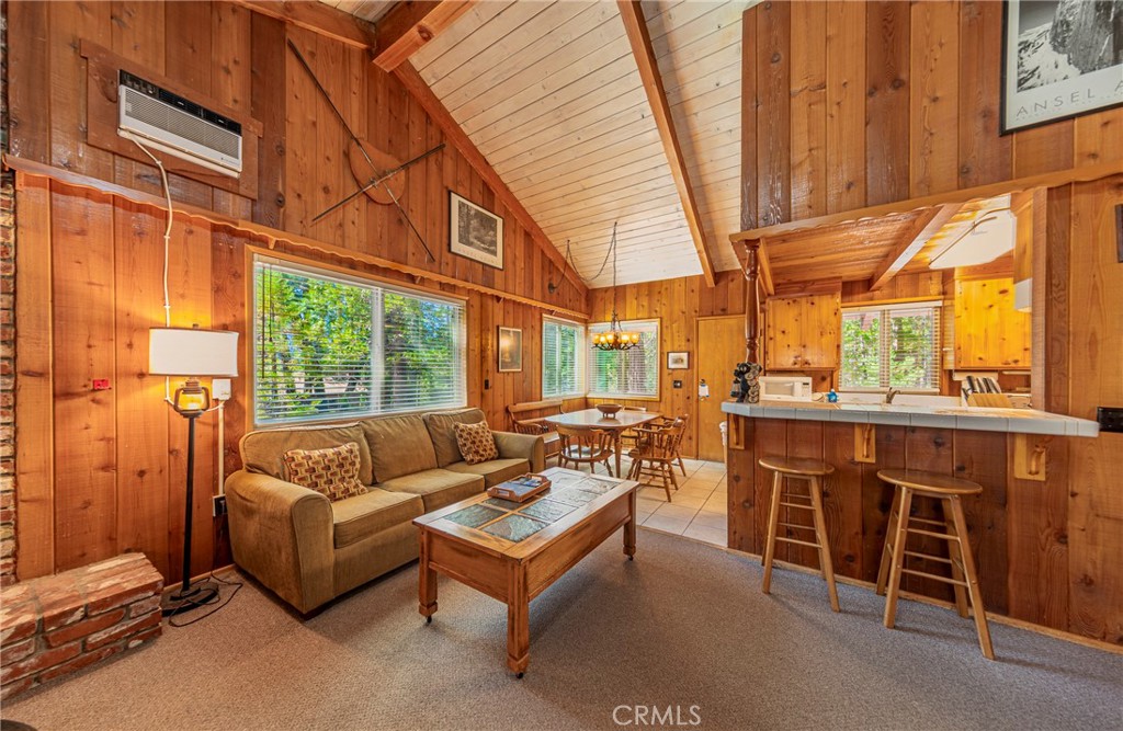 8005 Cedar Property Photo 12