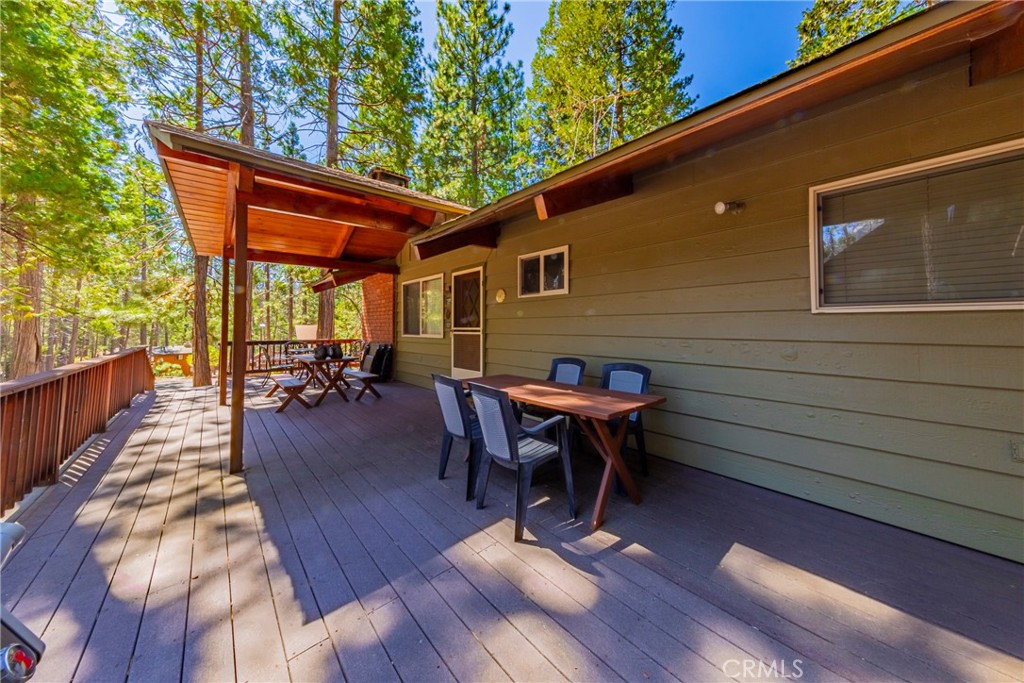 8005 Cedar Property Photo 39