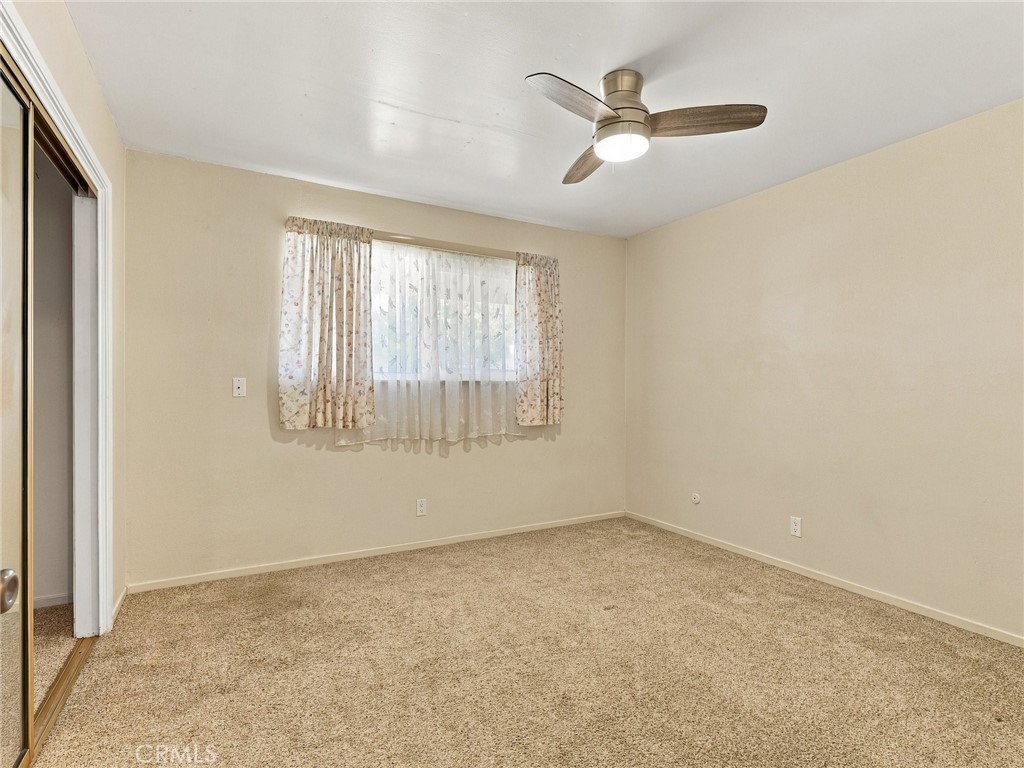 5170 E Huntington Property Photo 26