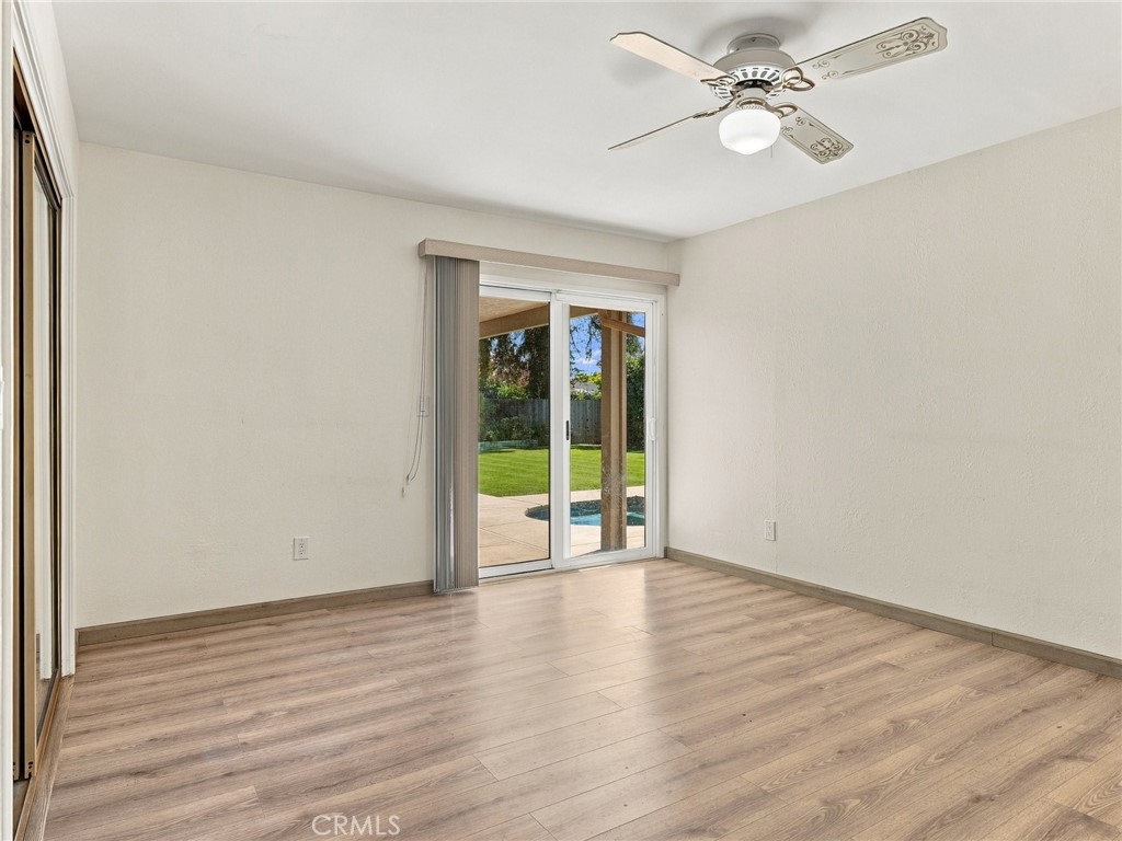 5170 E Huntington Property Photo 33