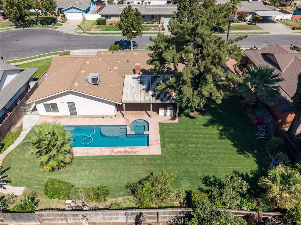 5170 E Huntington Property Photo 48