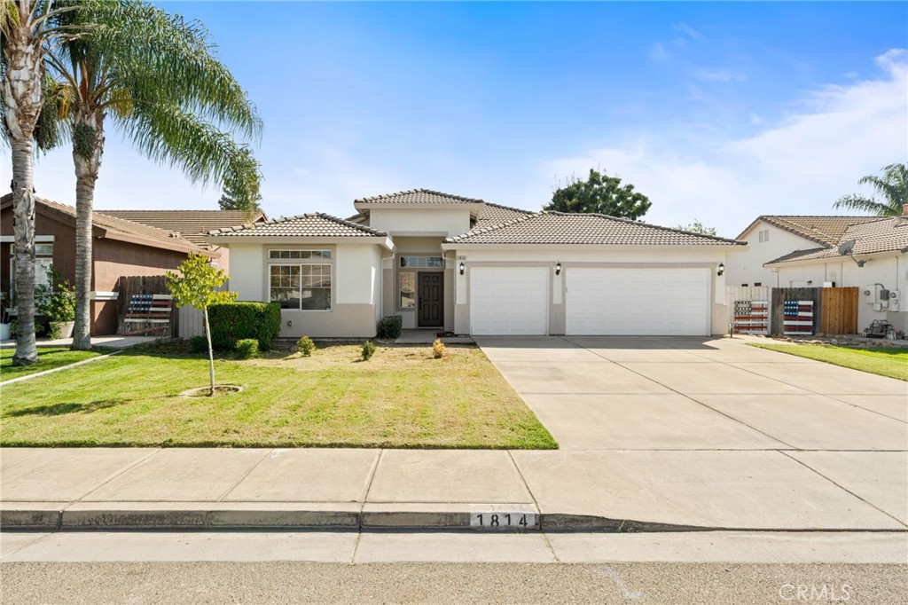 1814 White Pines Court Property Photo 1