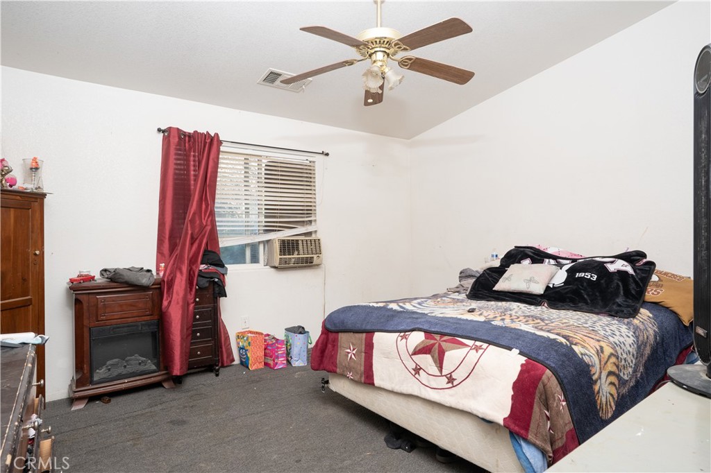220 Walker Property Photo 8
