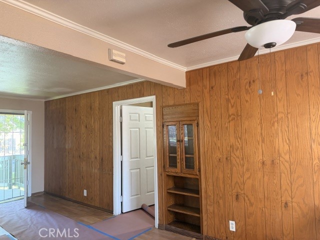 138 E Bellaire Way Property Photo 3