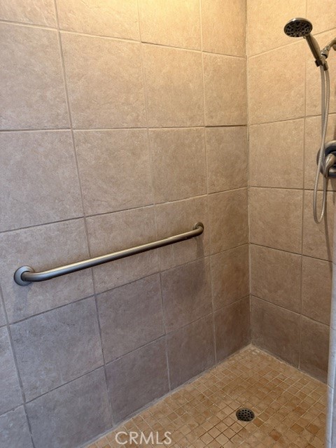 138 E Bellaire Way Property Photo 15