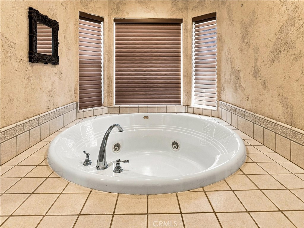 49344 Deerview Lane Property Photo 33