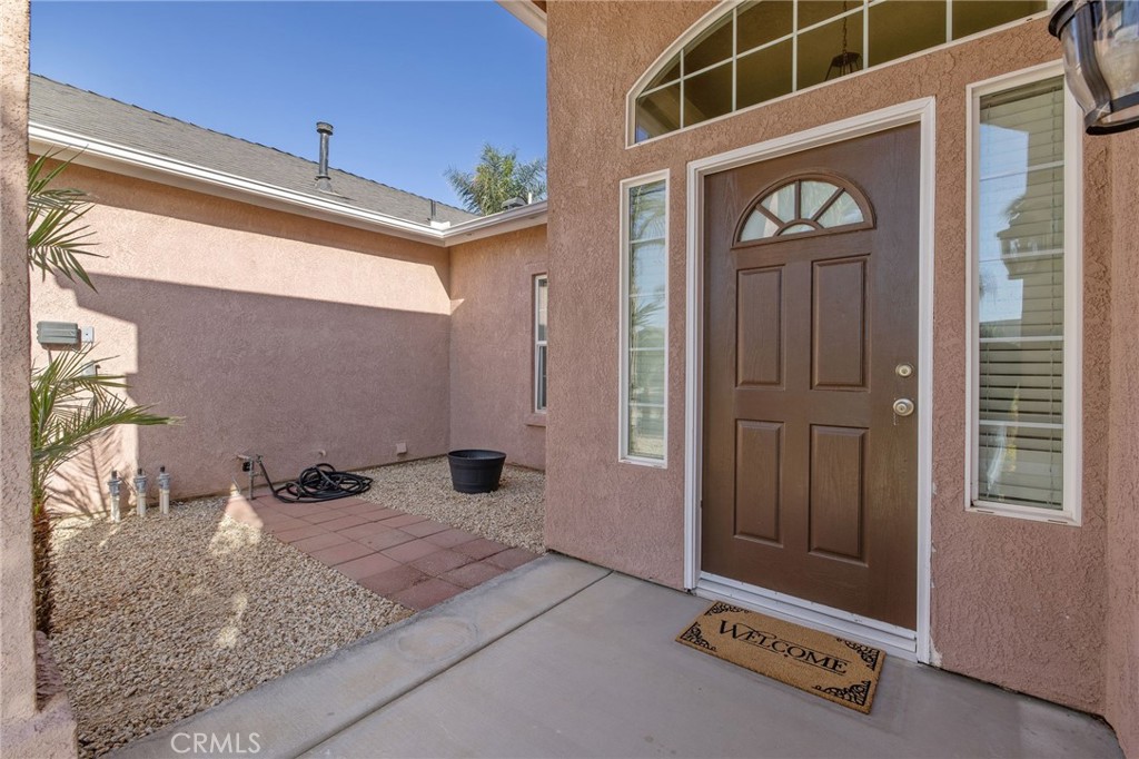 1678 Hawthorn Property Photo 6