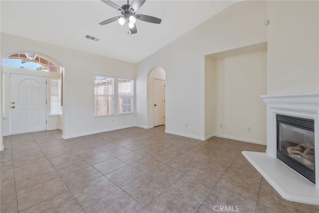 1678 Hawthorn Property Photo 12