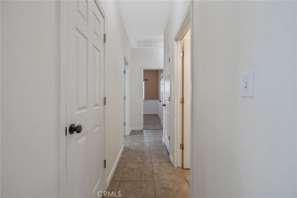 1678 Hawthorn Property Photo 24