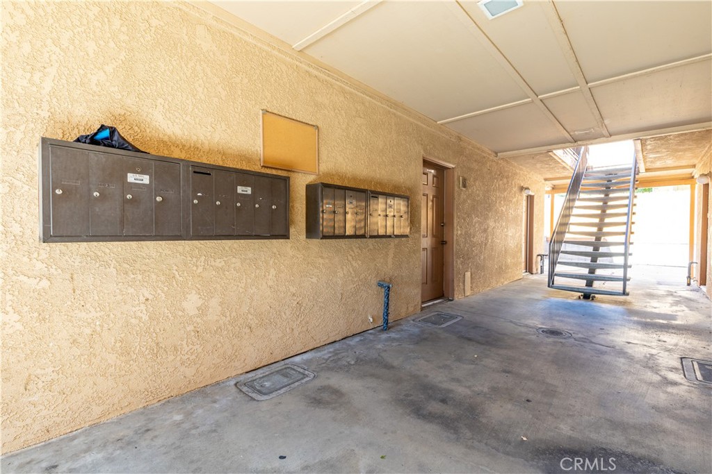 3121 Spring 102 Property Photo 3