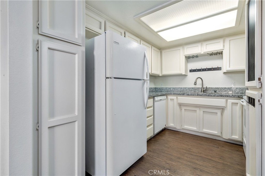 3121 Spring 102 Property Photo 12